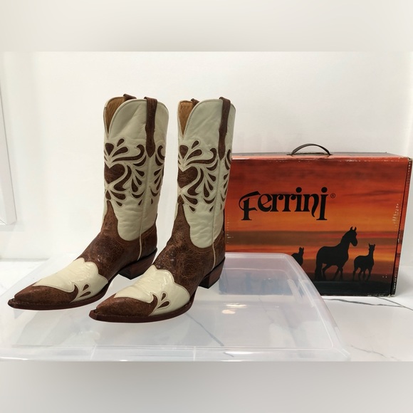 Ferrini Leather Cowboy Western Boots - NEVER WORN - Cream & Brown - 9.5 - Picture 3 of 10